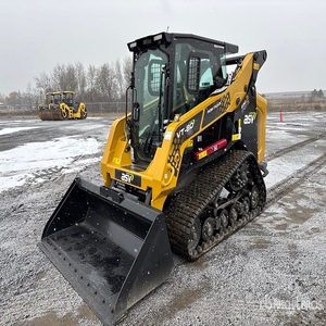 ASV VT 80 1C conçu pour une utilisation quotidienne, offrant une puissance constante, une maniabilité fluide, une livraison rapide et un choix de qualité fiable. - Product Image 3