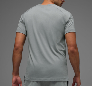 Camiseta Esencial de Algodón para Hombre, Manga Corta, Cuello Redondo, Transpirable, Cómoda, Ligera, para Verano - Product Image 2