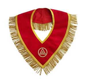 Collar de Capítulo del Arco Real - Insignia Triple Tau de Terciopelo Rojo con Flecos Dorados, Regalia Masónica, Fabricante Personalizado - Product Image 1