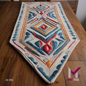 Chemin de table en coton de qualité supérieure à armure toile écologique avec décor de ferme au design imprimé pour les mariages, les festivals décontractés - Product Image 1