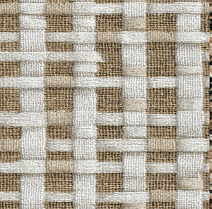 Tapis en jute tressé marron classique, offrant un charme naturel et rustique grâce à ses fibres épaisses, disponible à prix de gros. - Product Image 3