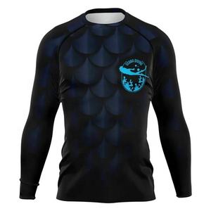 T-shirts de pêche personnalisés en gros, fabricant OEM, fournisseur de vêtements de performance légers et respirants pour activités de plein air - Product Image 3