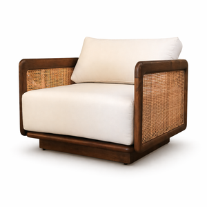 Fauteuil simple en teck indonésien de qualité supérieure avec accoudoir en rotin tressé à la main et coussin rembourré pour le mobilier de salon - Product Image 1