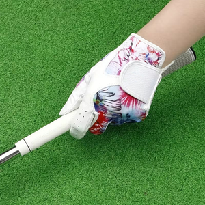 Guantes de golf profesionales transpirables para hombre, diseño de sublimación, piel de oveja, guantes de golf para mano izquierda y derecha para hombre y mujer - Product Image 4