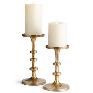 Par de Portavelas Dorados Estilo Boutique, Base Plana Minimalista, para Decoración de Mesas de Banquete - Product Image 5