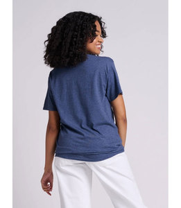 T-shirt unisexe Next Level en coton violet vierge pour impression personnalisée, vente en gros, commande en vrac, vêtements de mode, marque à marque privée - Product Image 4