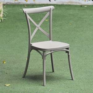 Silla de Jardín de Plástico para Exteriores, Color Beige, Estilo Moderno con Respaldo en X, Impermeable, Duradera, Ecológica y Ligera - Product Image 1