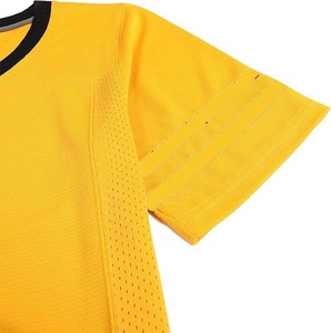 เสื้อกีฬาตาข่ายสไตล์วินเทจทรงคลาสสิก ระบายอากาศได้ดี คุณภาพสูง ซึมซับเหงื่อได้ดี เป็นมิตรกับสิ่งแวดล้อม ลายตัวอักษรด้านหน้า 100% - Product Image 4
