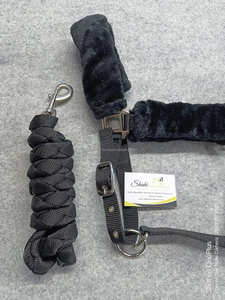 Cabestro ecuestre de nailon de fabricante directo, Halter de 1 pulgada, acolchado de lana suave y cabestro de sillín inglés de plomo de caballo de 2mtr DE LA India - Product Image 3