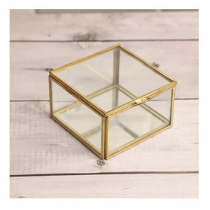 Meilleurs prix de gros Boîte en verre pour bijoux et rangement Boîte décorative en verre et en métal Boîte carrée pour pendentifs et rangement de bijoux - Product Image 1