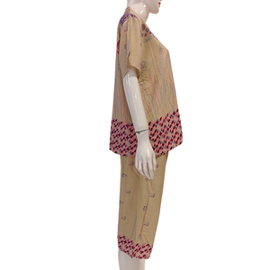 Pijama Elegante e Informal para Mujer, Pantalón Corto y Camiseta de Manga Corta, Color Sólido, con Tela Térmica Suave y Transpirable de Chrysanta - Product Image 3