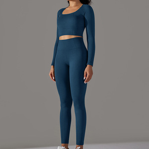 Ensemble de vêtements de sport pour homme personnalisé en 2 pièces, solide, respirant, coupe-vent, séchage rapide, spandex/polyester, leggings de sport et shorts de sport pour l'automne - Product Image 3