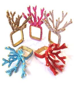 Anillo para Servilletas Bordado a Mano con Cuentas, Diseño Elegante para Decoración de Mesa y Comedor - Product Image 2