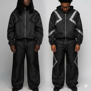Chándal con Capucha para Hombre, Color Negro, Largo, de Poliéster Impermeable, Estilo Deportivo para Invierno, con Bolsillos Laterales y Cierre de Cremallera - Product Image 2