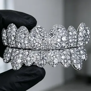 Grillz personnalisés en diamant pour dents, ensemble haut-bas, entièrement sertis, style hip-hop, diamants ronds brillants de laboratoire, en argent sterling 925 - Product Image 4