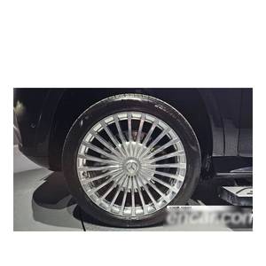 Mercedes-Benz Clase GLS Maybach GLS600 4MATIC Modelo de Septiembre de 2022 con 25.710 km, Caja de Cambios Automática, Volante a la Izquierda, Cámara Trasera - Product Image 5