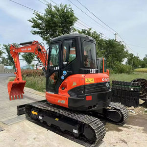 Mini-excavatrice Kubota U50-5 rouge sur chenilles avec godet et lame Allemagne 2025 - Product Image 4
