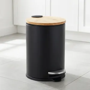Cubo de Basura Moderno de Metal Negro con Tapa de Bambú Natural y Cubo Interior Extraíble para Cocina, Baño, Oficina y Hogar - Product Image 5