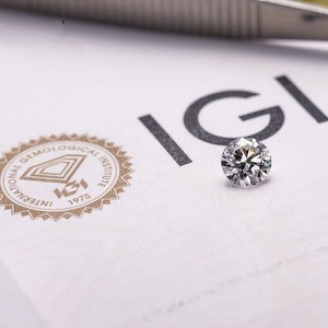 Diamante Cultivado en Laboratorio CVD, Corte Brillante, Forma Redonda, 1.0 Quilates, VS2, Pulido, con Certificado IGI, D'VINS JEWELS - Product Image 4