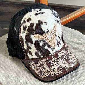 Gorra de béisbol snapback de alta calidad con parche de cuero genuino de vaca repujado, visera curva de malla, estilo trucker deportivo - Product Image 3