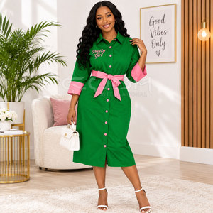 Robe longue maxi en similicuir vert et rose brodée, style grec, pour la sororité Cosh International - Product Image 4