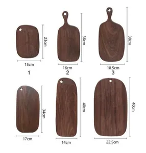 Grande planche à découper en bois durable, idéale pour les chefs et les cuisiniers amateurs, conçue avec une surface en bois dur naturel robuste. - Product Image 2