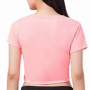 Camiseta casual de manga corta con cuello redondo y estampado de mariposa naranja en relieve rosa para mujer, de secado rápido, de lona, corte regular - Product Image 3