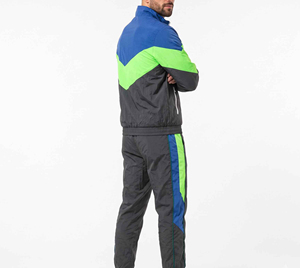 Chaqueta y Pantalón Deportivo Impermeable, Transpirable y Ligero de Primera Calidad, 2 Piezas, Ecológico, 100% Nailon - Product Image 3