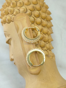 Elegant Round Cut Diamond <b>Earrings</b> in Yellow Gold Classic Brilliant <b>Studs</b> Timeless Luxury <b>Fine</b> Jewelry Wedding Gift for Women - Product Image 4