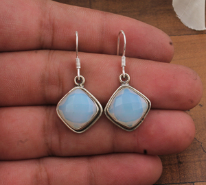 ต่างหูห่วง925ชุบทองทำด้วยมือสไตล์มินิมอลแบบเรียบง่ายทำจากหินลาริมาร์ธรรมชาติดีไซน์ห่วงดอกไม้สำหรับงานแต่งงาน - Product Image 1