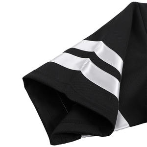 Camiseta Deportiva Negra de Doble Capa con Hombros Caídos, Fabricada en Pakistán, 100% Poliéster Transpirable - Product Image 5