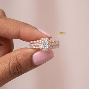 แหวนแต่งงานหรูหรา ชุบเงิน ประดับเพชรทรง Asscher ขนาด 0.95 กะรัต เพชรเลี้ยงในห้องปฏิบัติการ ดีไซน์วงแหวน 3 ชิ้นแบบ Halo พร้อมแหวนแต่งงานแบบ Pave เหมาะสำหรับเป็นของขวัญในงานปาร์ตี้ - Product Image 1