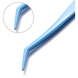 Pinzas para Pestañas DANTRIC IMPLANTS de Acero Inoxidable Azul, Punta Suave, Duraderas, 10 mm de Longitud, Herramienta Aplicadora de Precisión para Cejas - Product Image 1