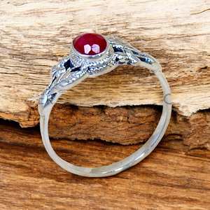 Bague à motif floral en argent sterling 925 avec rubis naturel, faite à la main, prix de gros, bijoux - Product Image 1