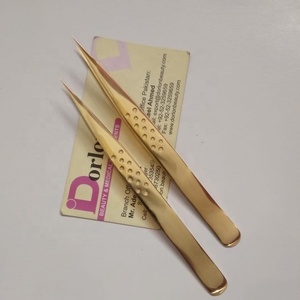 Pince à cils droite plaquée or, testée à la main, pointe affûtée, pour extensions de cils, marque privée - Product Image 3