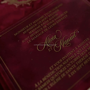 Invitación de Boda de Terciopelo Rojo Oscuro Personalizada con Emblema Estampado en Oro, Tamaño Personalizado para Boda, Día de San Valentín, Cumpleaños y Navidad - Product Image 4