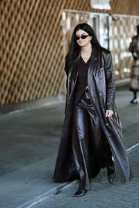 Manteau long en cuir véritable noir avec ceinture et col rabattu, style décontracté chic, unisexe, vêtements d'automne - Product Image 5