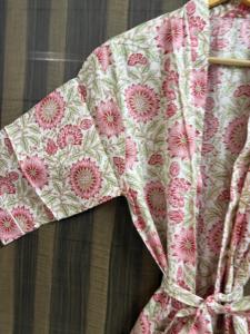 Bata Kimono de Algodón Rosa Floral para Mujer, Hecha a Mano, con Estampado Digital, Cuello en V, Cierre con Cordón, Transpirable, para Spa - Product Image 6