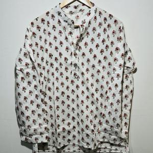 Kurta à manches longues en coton 100% rouge à texture riche pour hommes |   Kurta artisanale à motifs floraux imprimés au bloc, style héritage artistique - Product Image 5