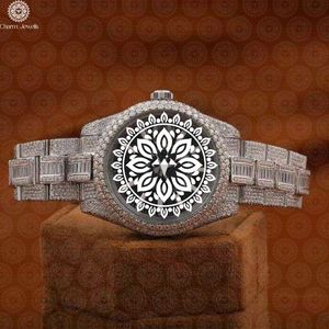 Reloj de Lujo para Mujer Charm Jewells, Caja Tonneau de Acero Inoxidable de 38 mm, Movimiento de Cuarzo Analógico, Esfera de Cristal de Zafiro, Diseño Hueco - Product Image 1