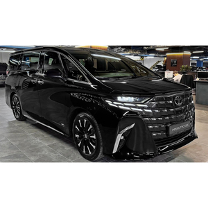 Toyota Alphard d'occasion à vendre, extérieur impeccable, moteur robuste, idéal pour les familles ou le transport professionnel - Product Image 5