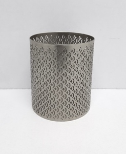 Ensemble de 3 moules à bougies votives rondes en fer, couleur or, petite taille, pour décoration de table et de mariage, faits à la main - Product Image 2