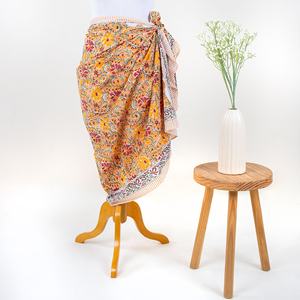 Main bloc coton imprimé été hawaïen personnalisé imprimé tropical plage sarong paréo vêtements de plage pour les femmes - Product Image 6