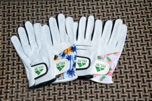 Vente directe en usine Concevez votre propre logo Gants de golf en cuir Cabretta couleur douce Gants de golf personnalisés pour le sport - Product Image 6