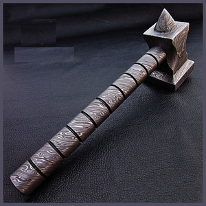 Martillo de Acero de Damasco, Martillo de Acero Tradicional Hecho a Mano, Diseño Soldado con Patrón, Artículo Decorativo de Colección con Mango de Madera - Product Image 4