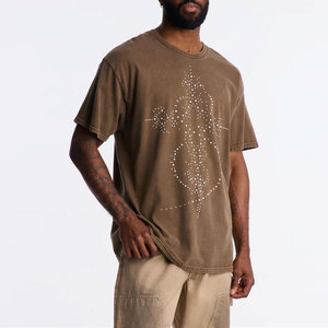 Camiseta de Manga Corta para Hombre, Color Marrón, Cuello Redondo, Corte Holgado, Estampado de Puntos, Estilo Casual, Tela de Jersey de Algodón, con Pedrería - Product Image 1
