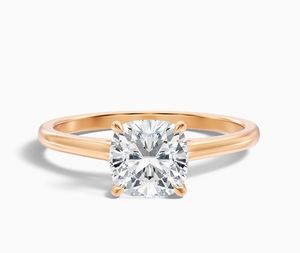 Bague de Fiançailles et de Promesse de Luxe en Argent Sterling 925 Plaqué Or Blanc avec Moissanite Taille Coussin et Sertissage Griffe, Bijoux de Mariée - Product Image 1