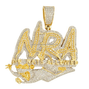 Colgante Personalizado NRA 'No Rats Allowed' con Diamantes Iced Out, Chapado en Oro, Estilo Hiphop, Plata 925, con Diamantes Moissanita VVS - Product Image 1