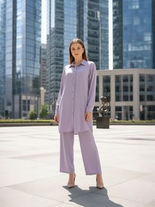 Conjunto de Vestido Camisero de Manga Larga Color Lavanda con Pantalones Anchos, Corte Holgado, Transpirable, Viscosa, Ropa de Oficina, Profesional, Largo Midi - Product Image 1