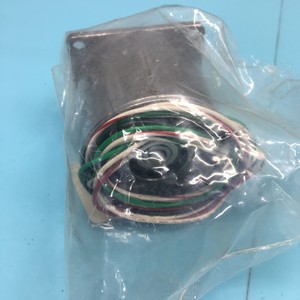 มอเตอร์สเต็ปเปอร์ VARIAN 105902001, 150753 - อุปกรณ์และอะไหล่เซมิคอนดักเตอร์ระดับโลกที่เชื่อถือได้ - Product Image 4